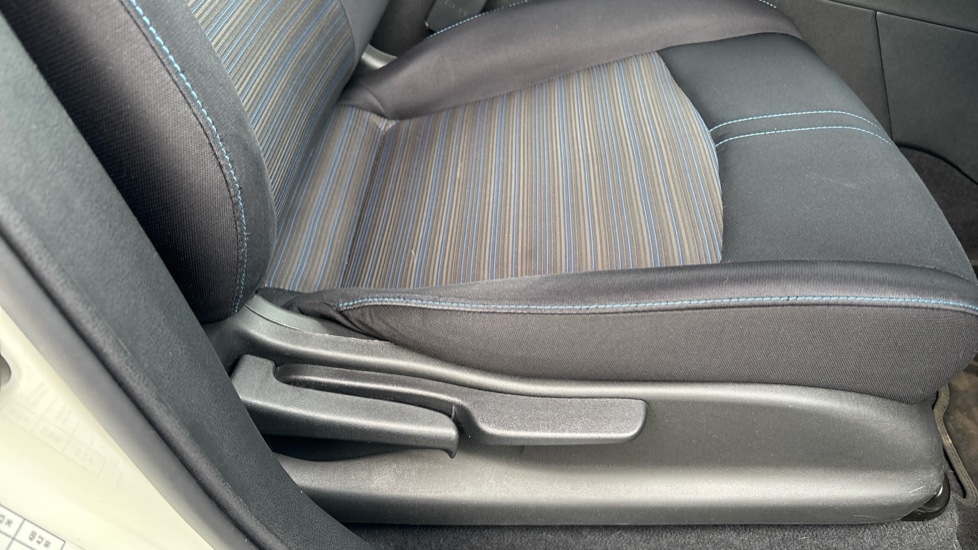 Used Nissan Leaf 2019 for sale - 77075559: Photo 34