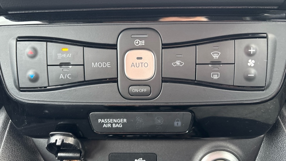 Used Nissan Leaf 2019 for sale - 77075559: Photo 36