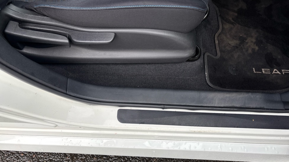 Used Nissan Leaf 2019 for sale - 77075559: Photo 39