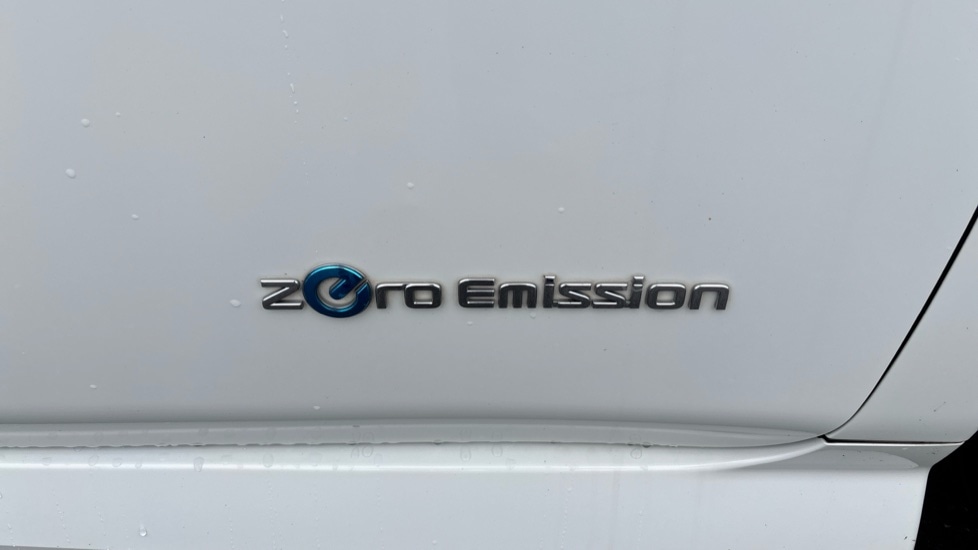 Used Nissan Leaf 2019 for sale - 77075559: Photo 41