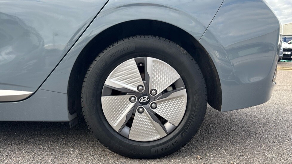 Used Hyundai IONIQ 2022 for sale - 76130435: Photo 18