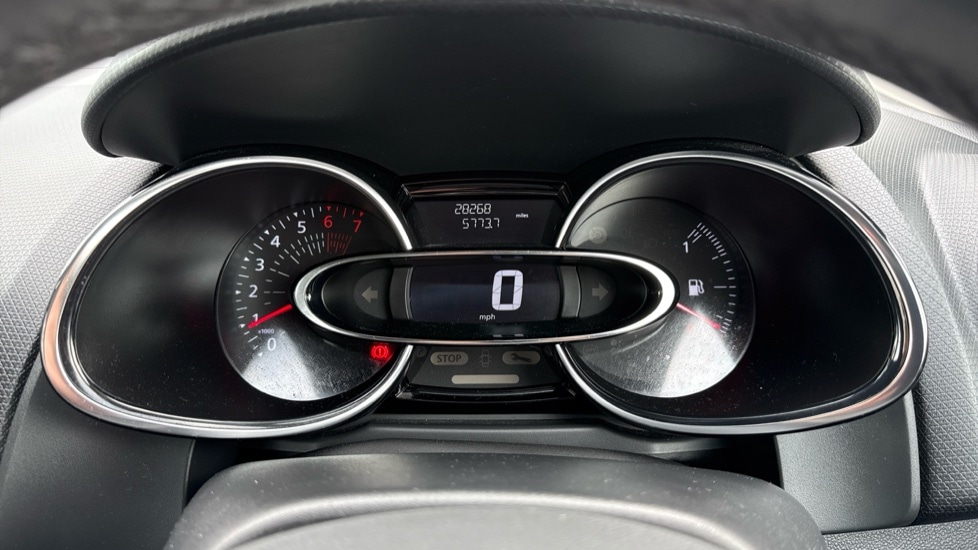 Used Renault Clio 2018 for sale - 76124690: Photo 13