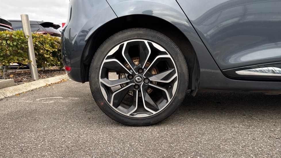 Used Renault Clio 2018 for sale - 76124690: Photo 17