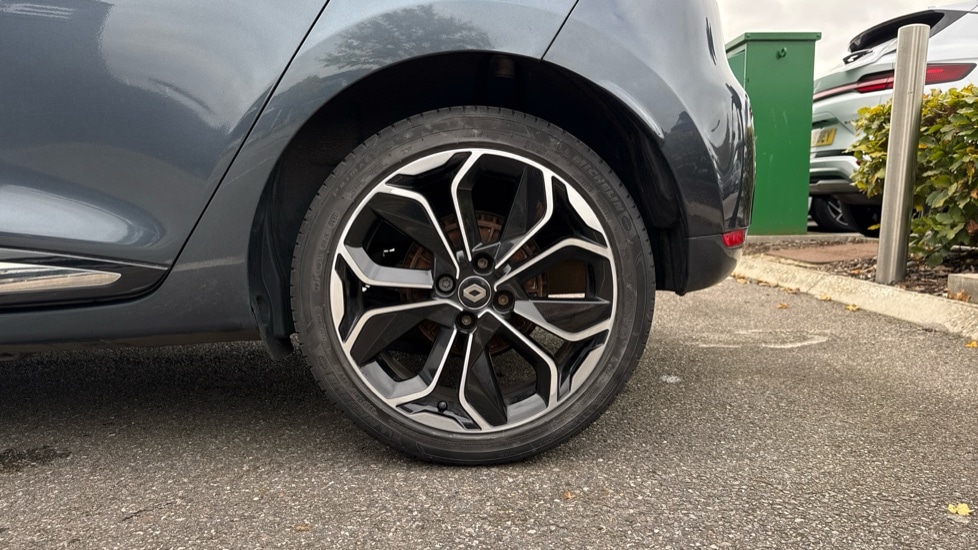 Used Renault Clio 2018 for sale - 76124690: Photo 20