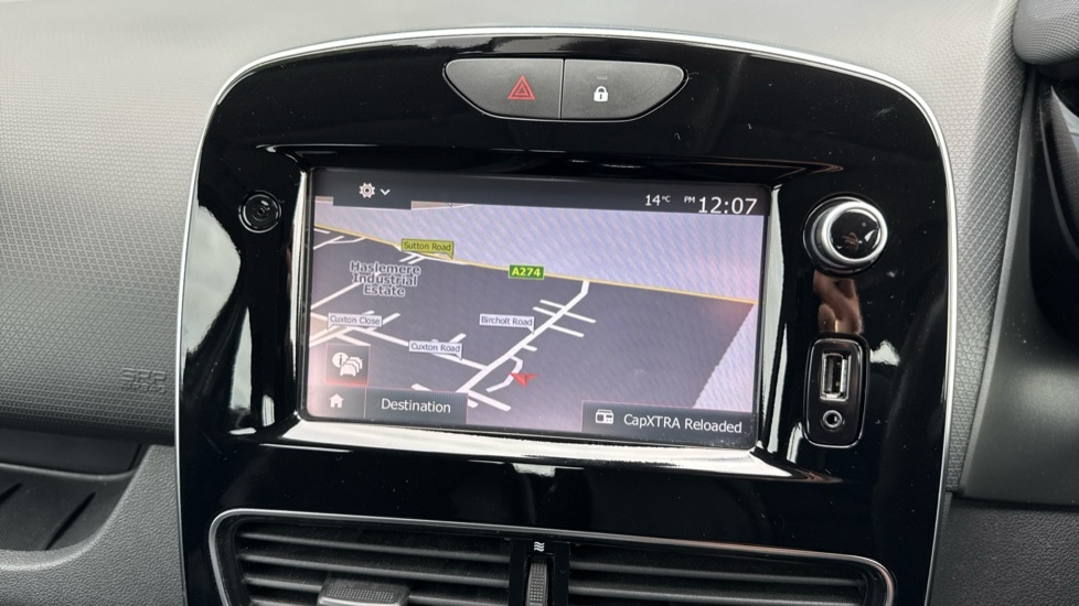 Used Renault Clio 2018 for sale - 76124690: Photo 29