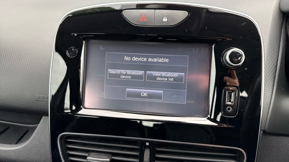 Used Renault Clio 2018 for sale - 76124690: Photo 33