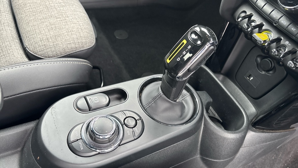 Used MINI Hatch 2022 for sale - 76873582: Photo 30