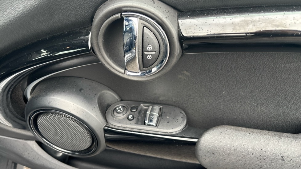 Used MINI Hatch 2022 for sale - 76873582: Photo 32