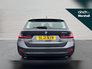 Used BMW 3 Series 2021 for sale - 76609538: Photo