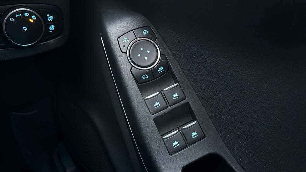 Used Ford Puma 2020 for sale - 76870052: Photo 32