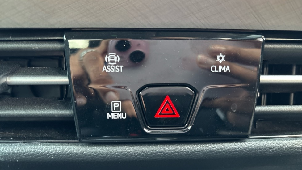 Used Volkswagen Golf 2022 for sale - 76872202: Photo 44