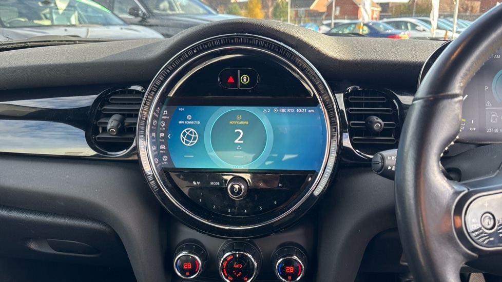 Used MINI Hatch 2021 for sale - 76873690: Photo 12