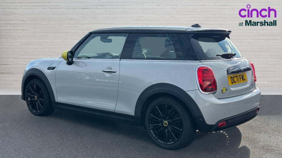 Used MINI Hatch 2021 for sale - 76873690: Photo 5