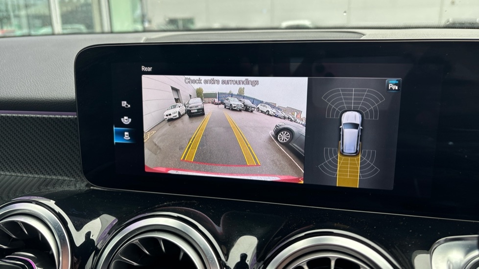 Used Mercedes-Benz GLB 2023 for sale - 76870022: Photo 26