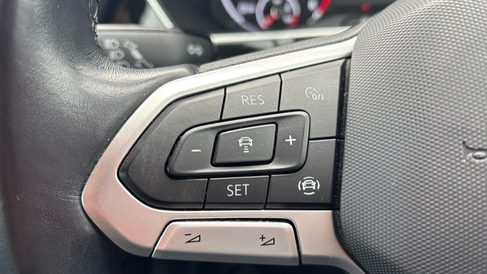 Used Volkswagen T-Cross 2021 for sale - 76534056: Photo 24