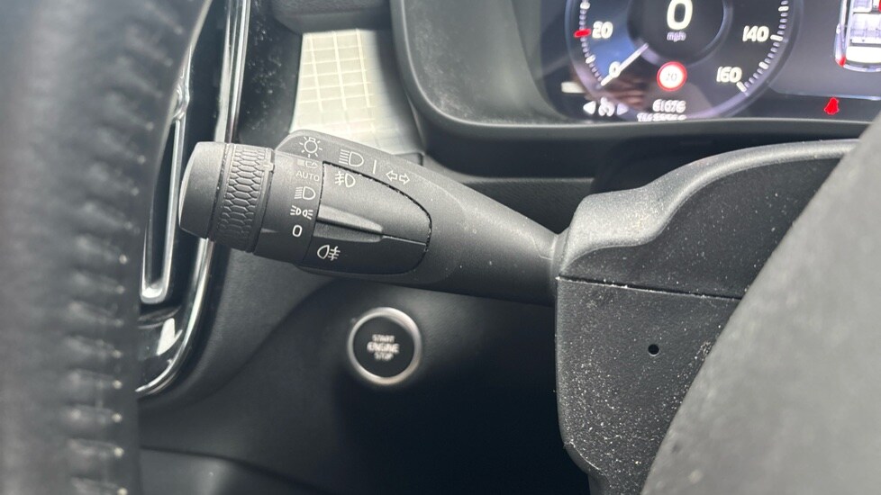 Used Volvo XC40 2020 for sale - 76872229: Photo 27