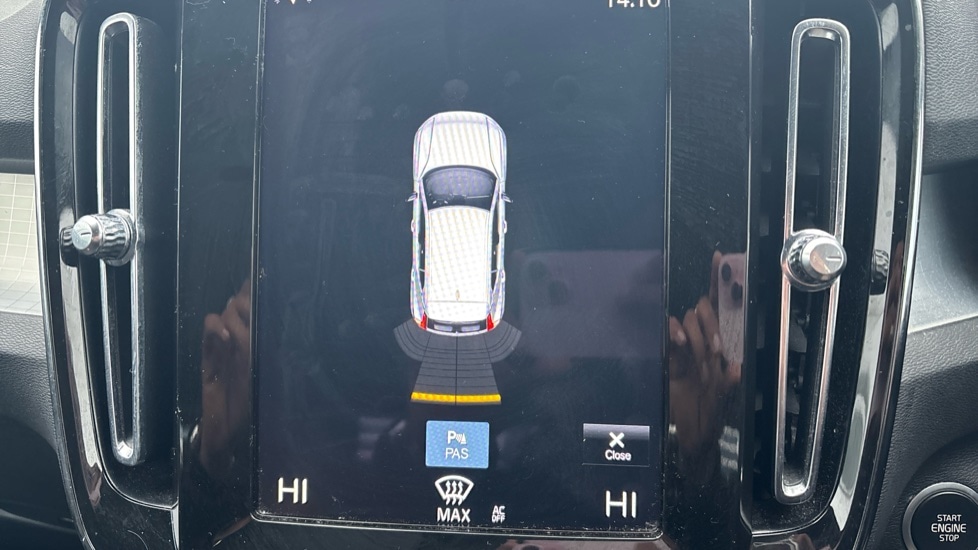 Used Volvo XC40 2020 for sale - 76872229: Photo 28