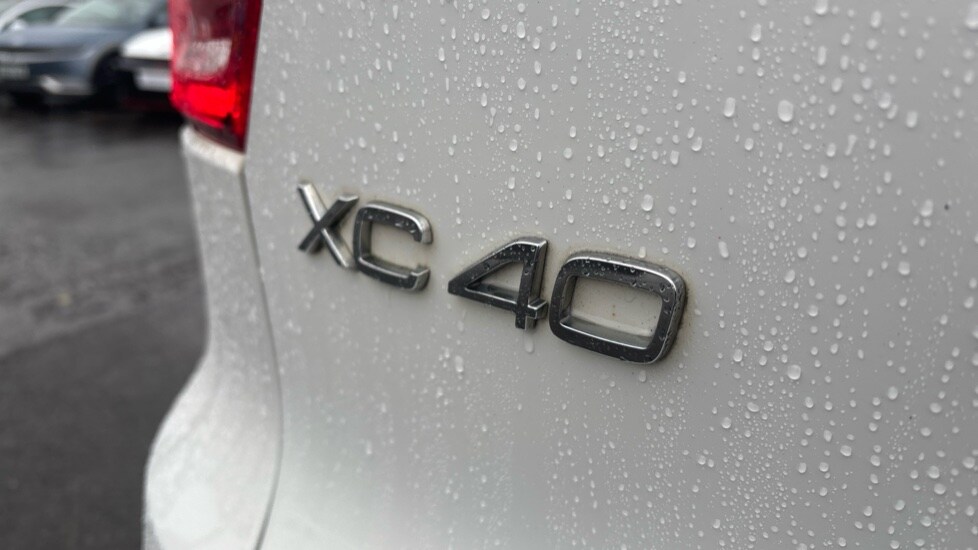 Used Volvo XC40 2020 for sale - 76872229: Photo 38