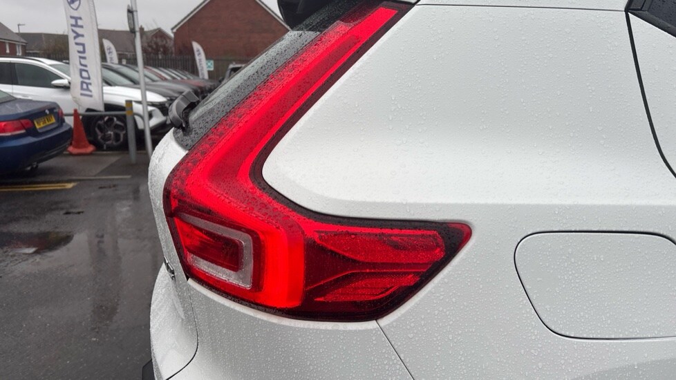 Used Volvo XC40 2020 for sale - 76872229: Photo 39