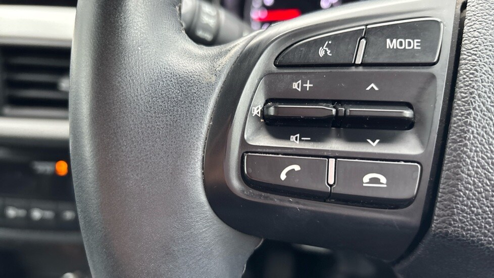 Used Hyundai i10 2022 for sale - 76130773: Photo 24