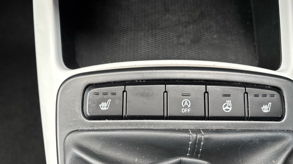 Used Hyundai i10 2022 for sale - 76130773: Photo 29