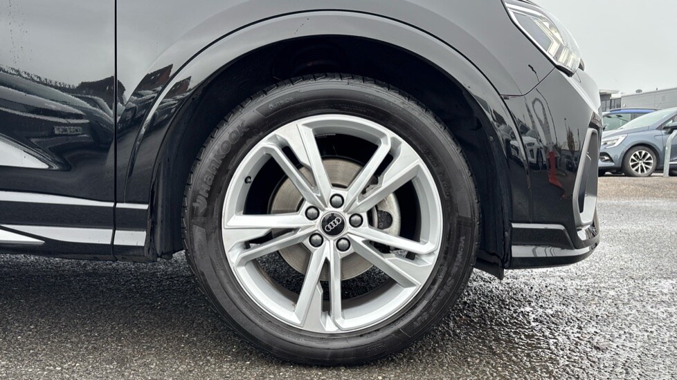 Used Audi Q3 2024 for sale - 76873979: Photo 17