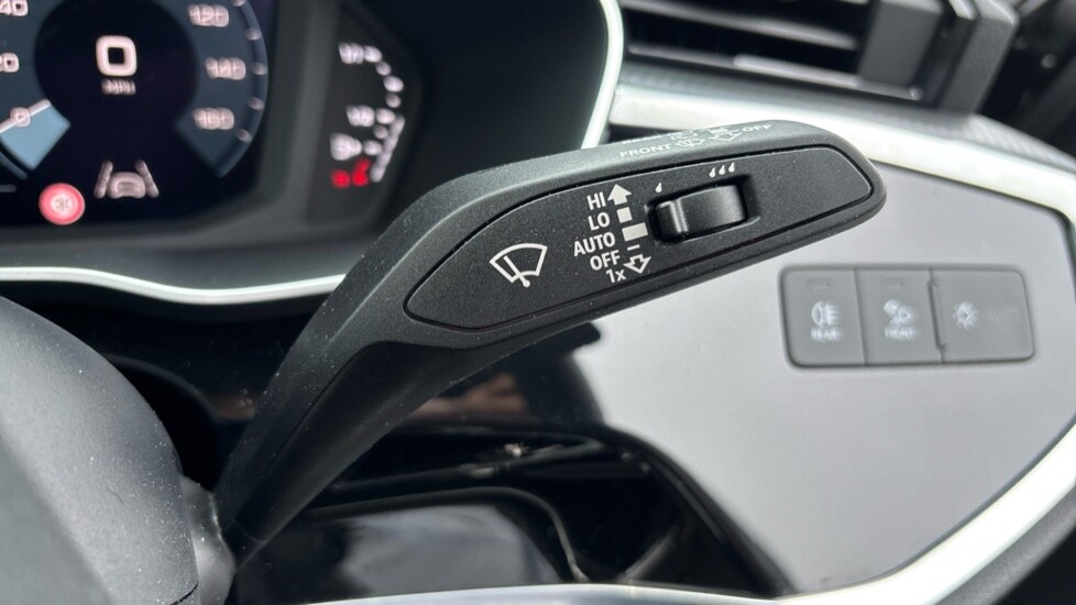 Used Audi Q3 2024 for sale - 76873979: Photo 27