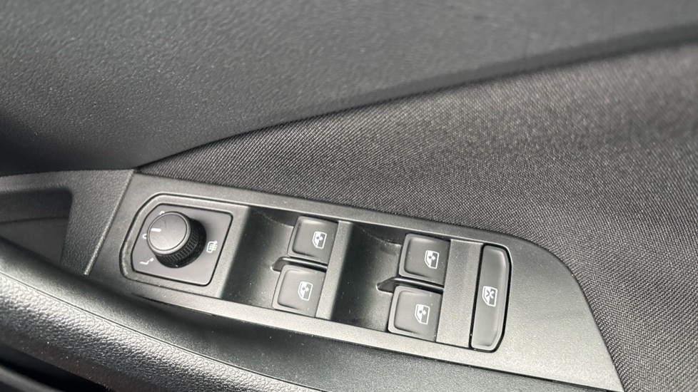 Used Skoda Kamiq 2023 for sale - 76869354: Photo 35