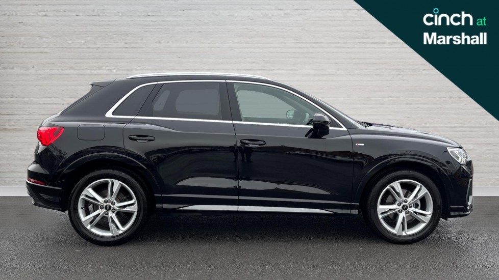 Used Audi Q3 2024 for sale - 76602910: Photo 2