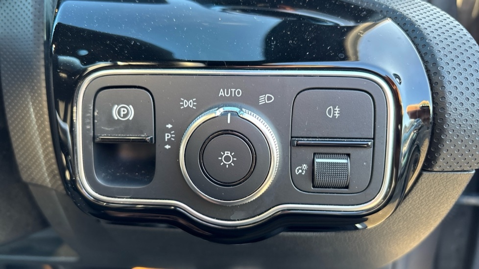 Used Mercedes-Benz A-Class 2021 for sale - 76872363: Photo 41