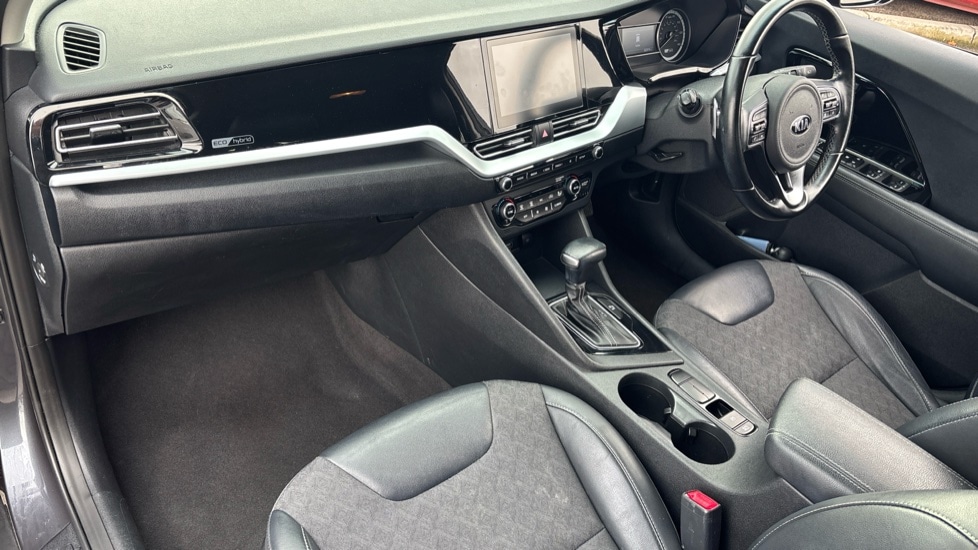 Used Kia Niro 2021 for sale - 76901196: Photo 10
