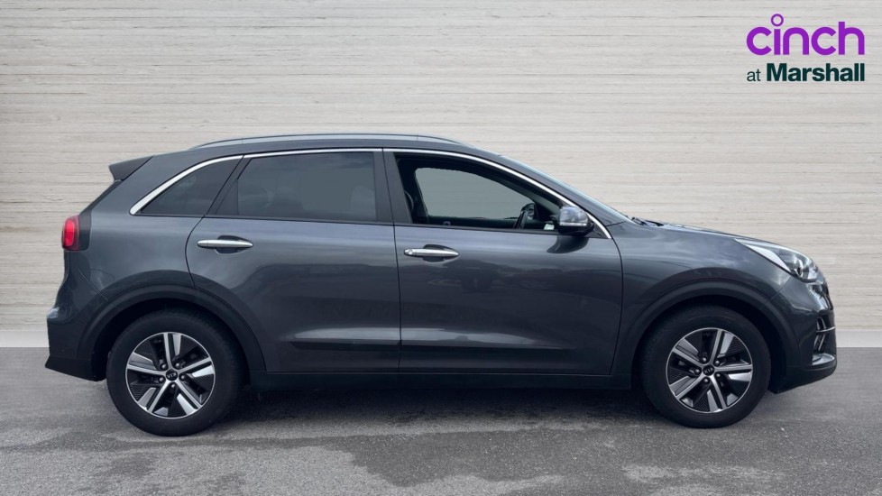 Used Kia Niro 2021 for sale - 76901196: Photo 2