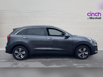 Used Kia Niro 2021 for sale - 76901196: Photo