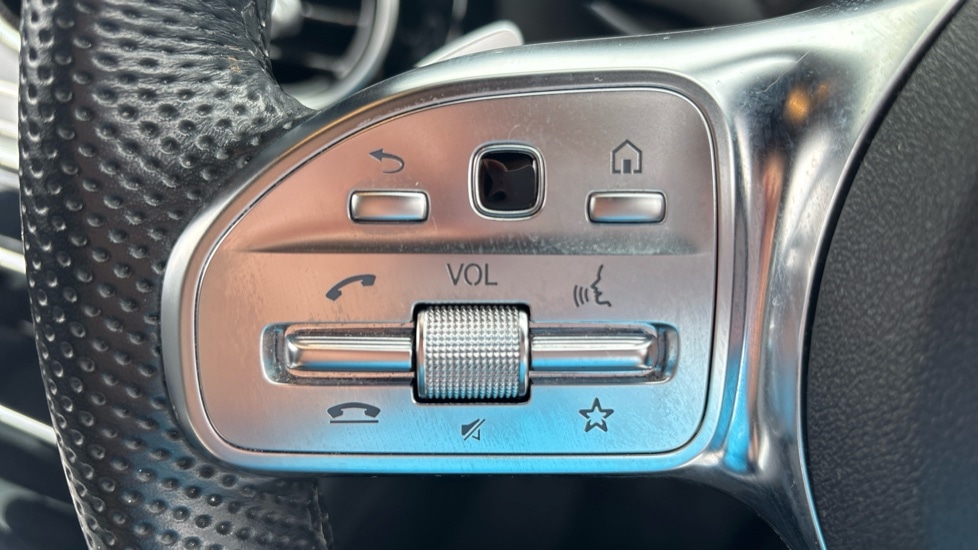 Used Mercedes-Benz GLC 2022 for sale - 76441927: Photo 25