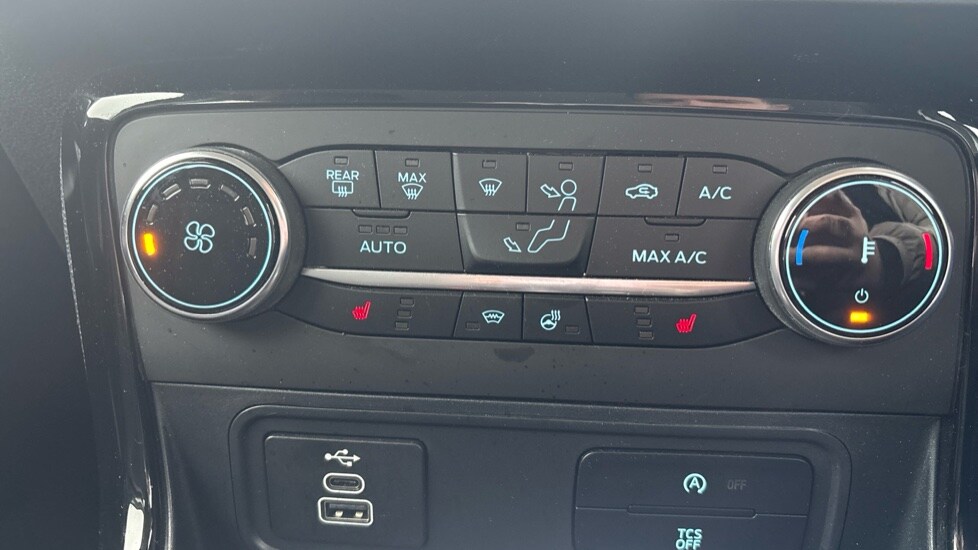 Used Ford Ecosport 2023 for sale - 76539932: Photo 27