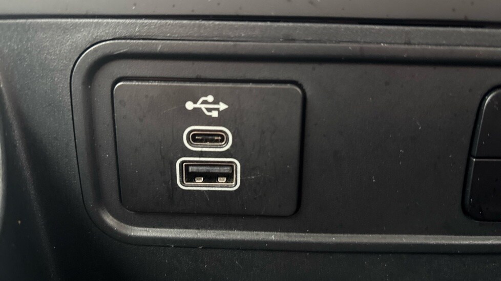 Used Ford Ecosport 2023 for sale - 76539932: Photo 30