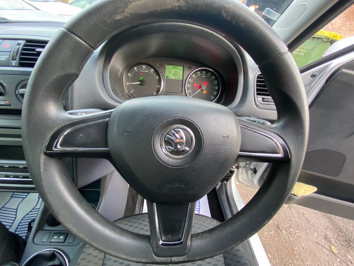 Used Skoda Fabia 2014 for sale - 76935736: Photo 11