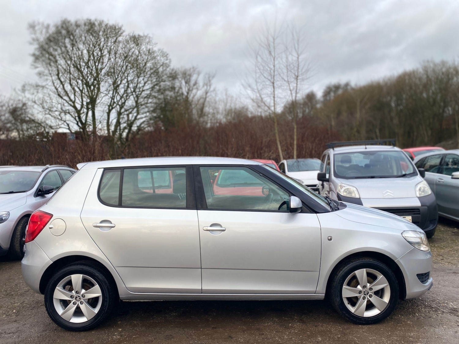 Used Skoda Fabia 2014 for sale - 76935736: Photo 3