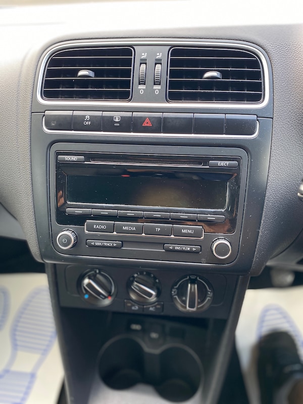 Used Volkswagen Polo 2013 for sale - 75245195: Photo 19