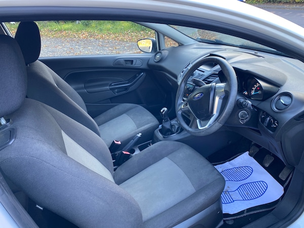 Used Ford Fiesta 2014 for sale - 76187317: Photo 10
