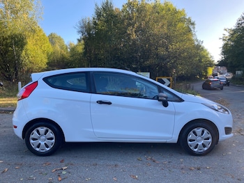 Used Ford Fiesta 2014 for sale - 76187317: Photo 3