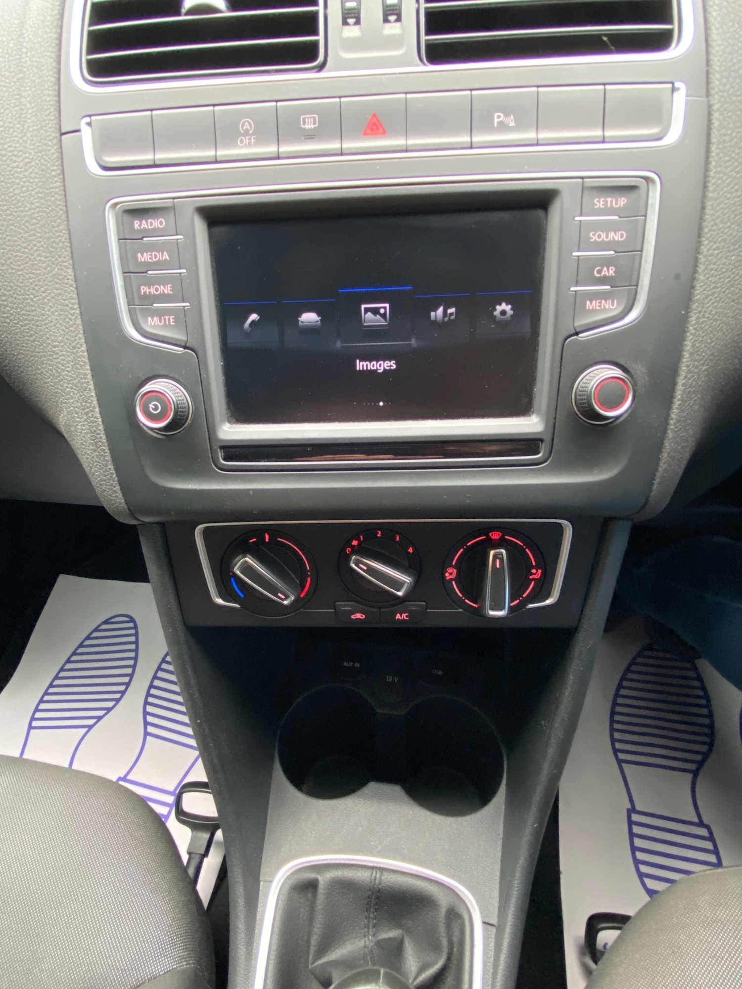 Used Volkswagen Polo 2016 for sale - 76102832: Photo 12