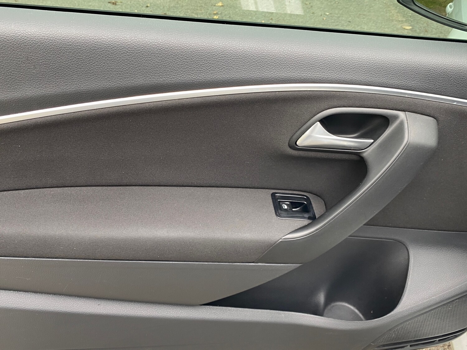 Used Volkswagen Polo 2016 for sale - 76102832: Photo 17