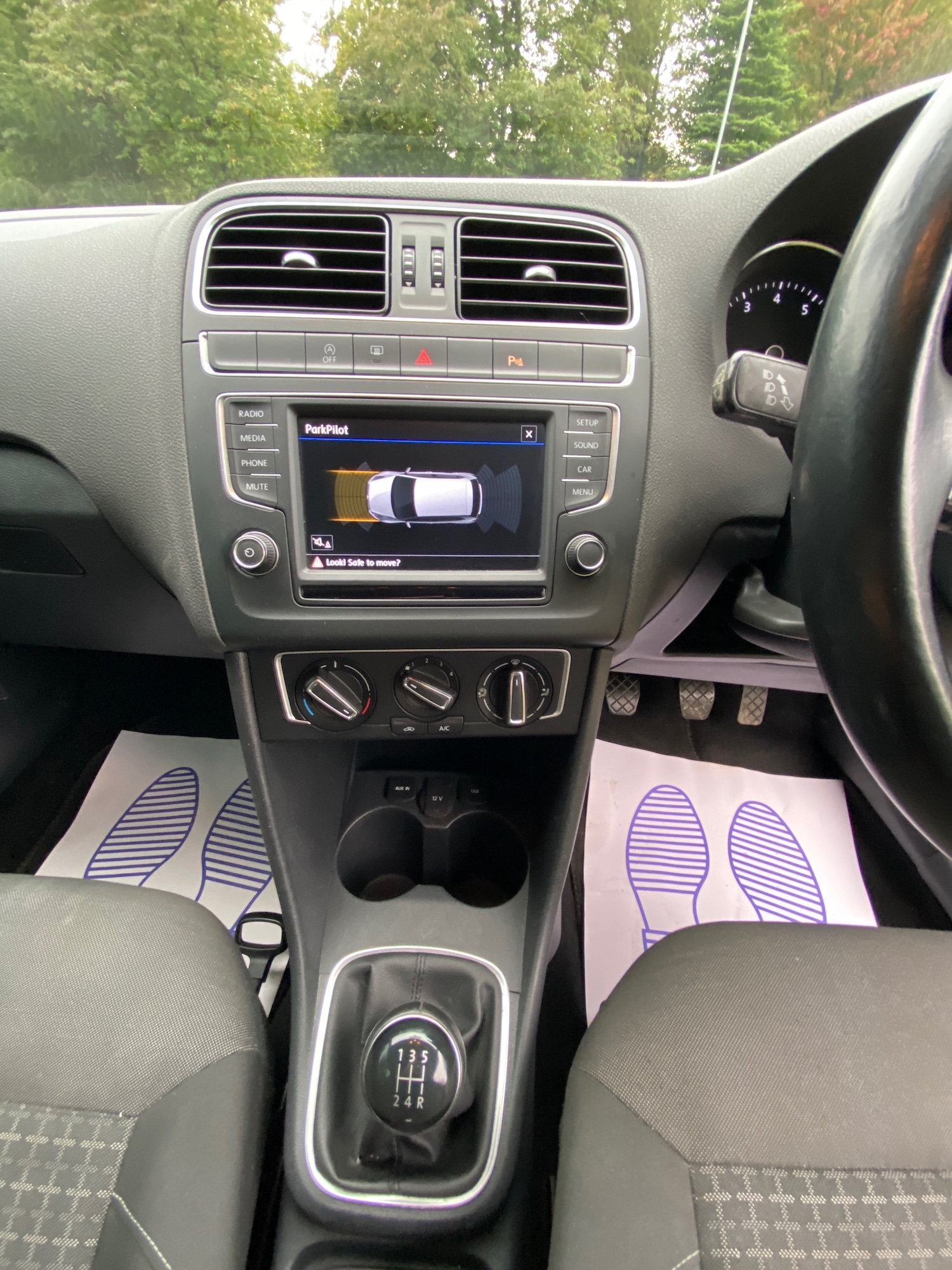 Used Volkswagen Polo 2016 for sale - 76102832: Photo 18