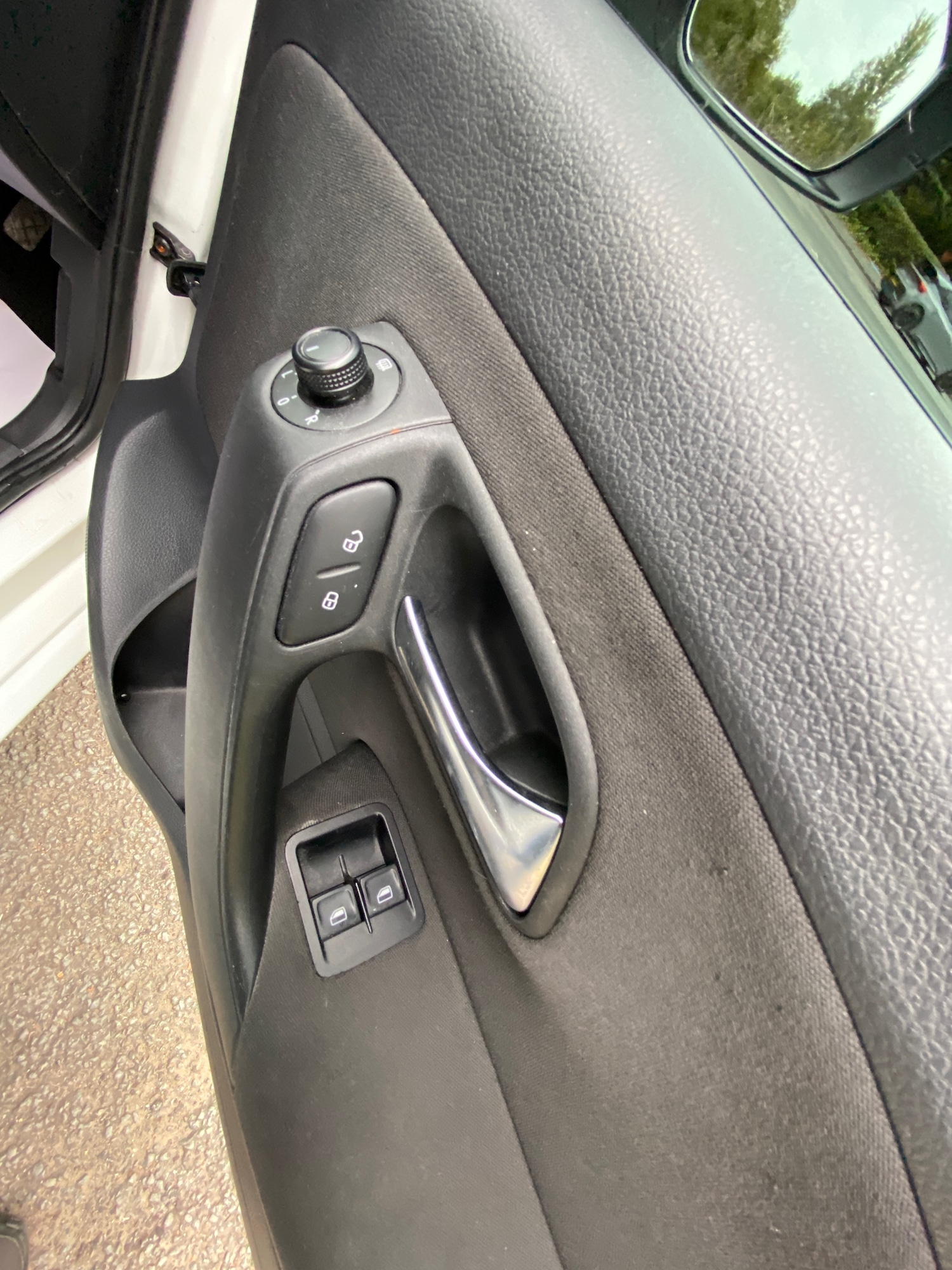 Used Volkswagen Polo 2016 for sale - 76102832: Photo 19