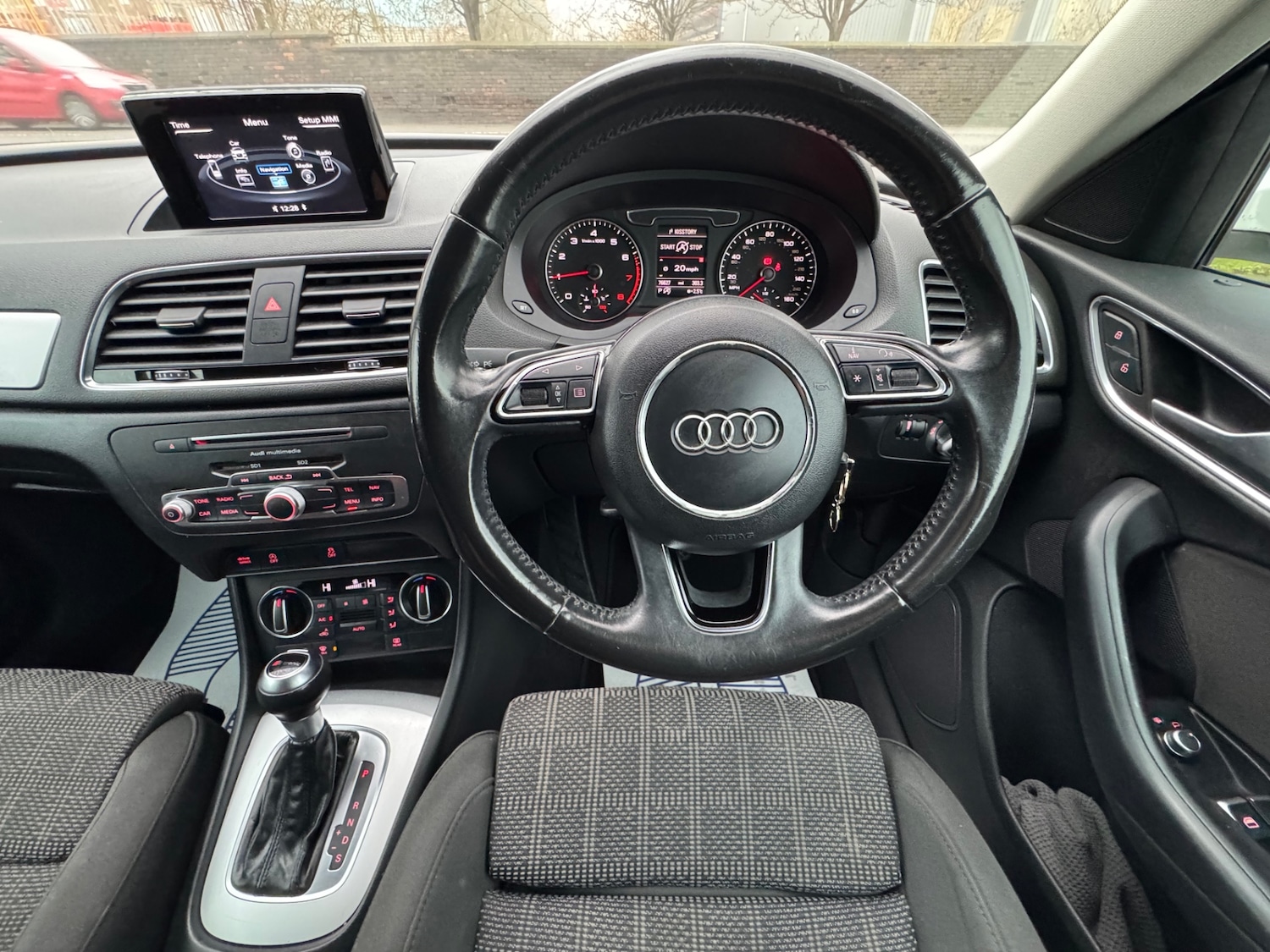 Used Audi Q3 2017 for sale - 77136626: Photo 17