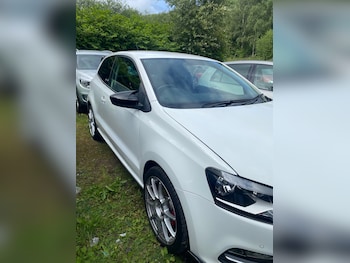 Used Volkswagen Polo 2016 for sale - 79115639: Photo