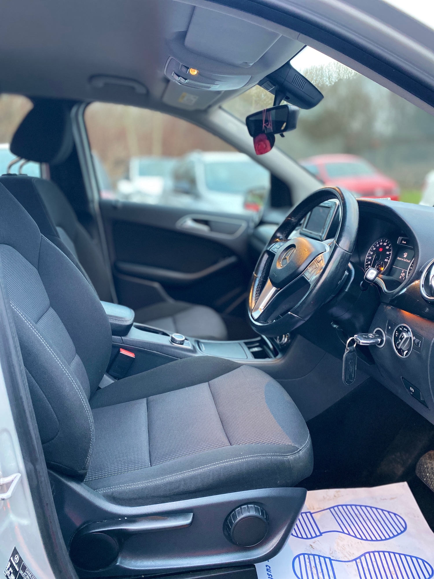 Used Mercedes-Benz B Class 2014 for sale - 76911517: Photo 11