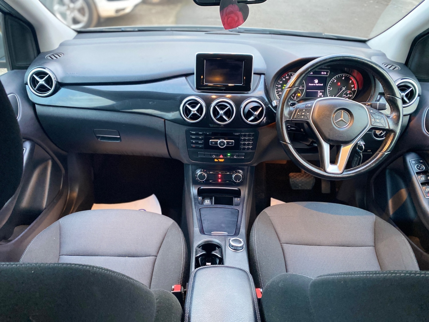 Used Mercedes-Benz B Class 2014 for sale - 76911517: Photo 13