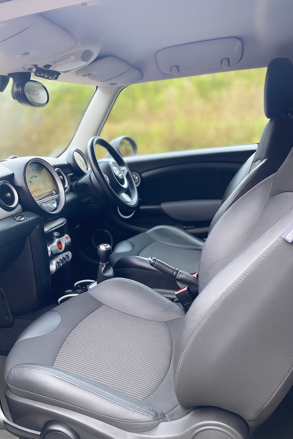 Used MINI Cooper 2010 for sale - 76325880: Photo 12